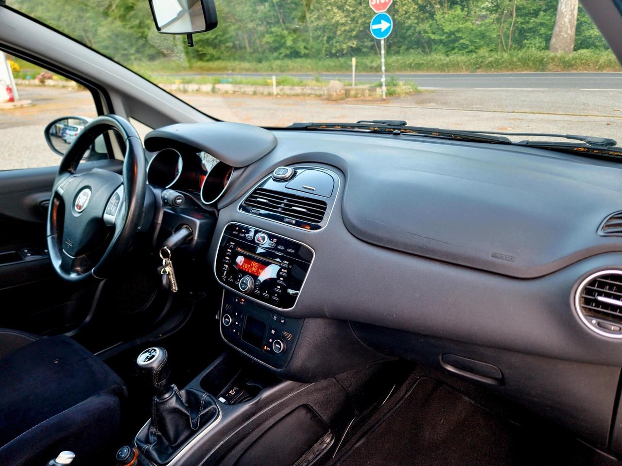 Fiat Punto 1.3 MJT II S&S 95 CV 5 porte Easy 2013-E5B NEO Manuale