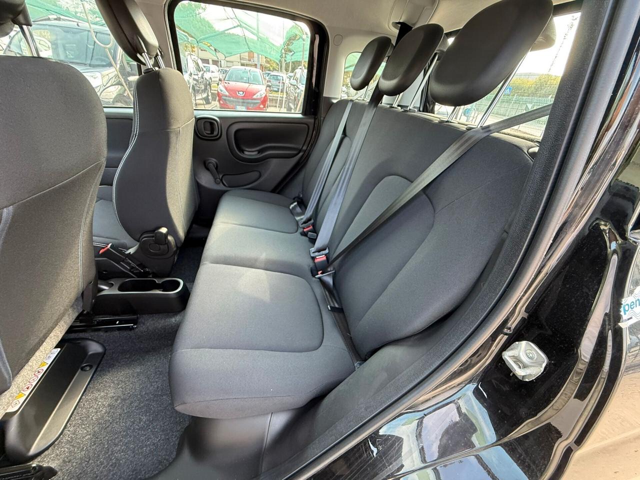 Fiat New Panda 1.0 70cv Hybrid Panda My25 KM0