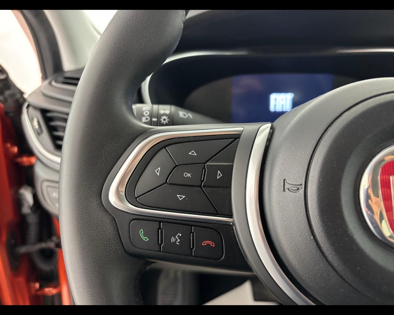 FIAT Tipo 5p 1.5 t4 hybrid Cross 130cv dct