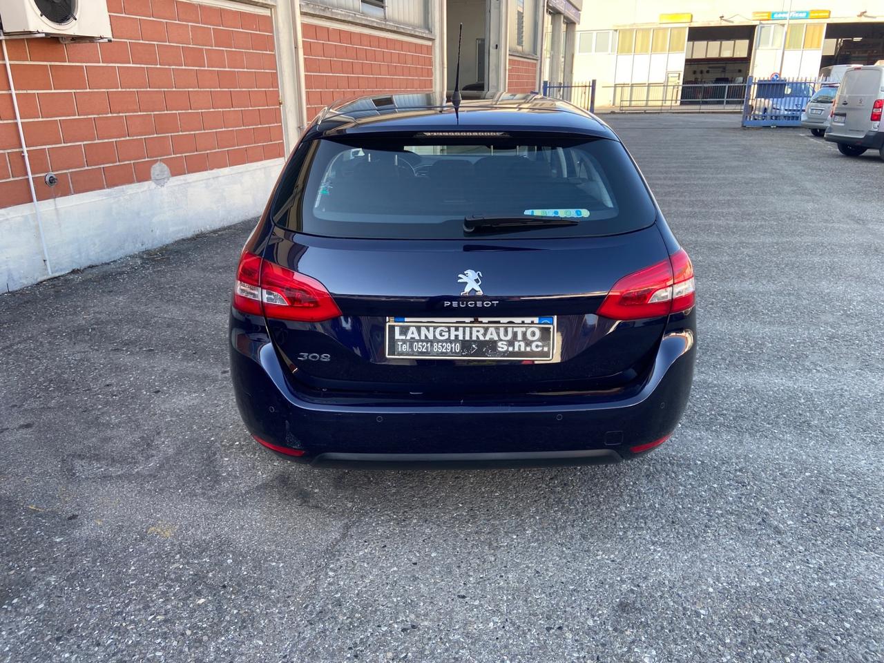 Peugeot 308 BlueHDi 120 S&S EAT6 SW Allure