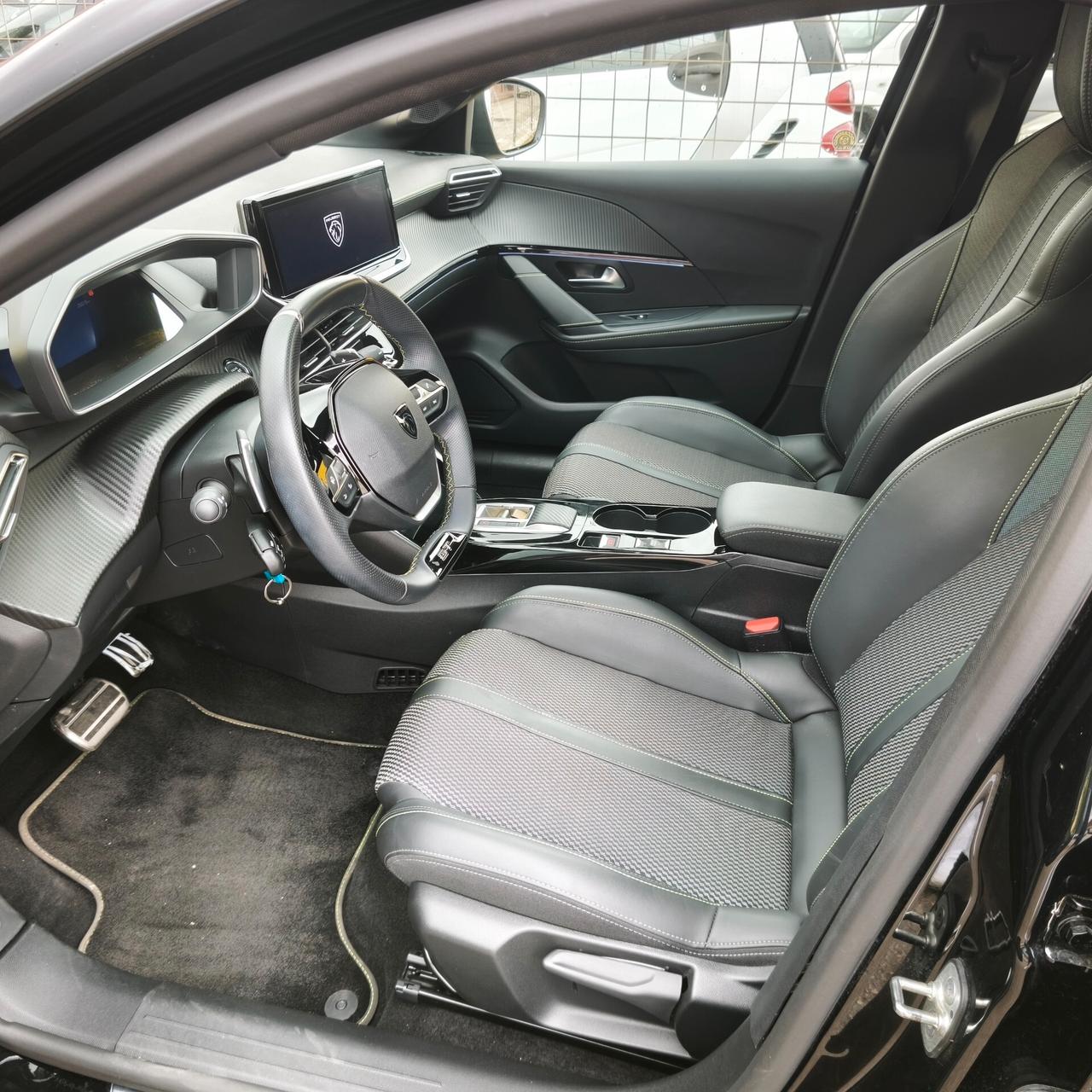 Peugeot 208 Hybrid 136 e-DCS6 GT