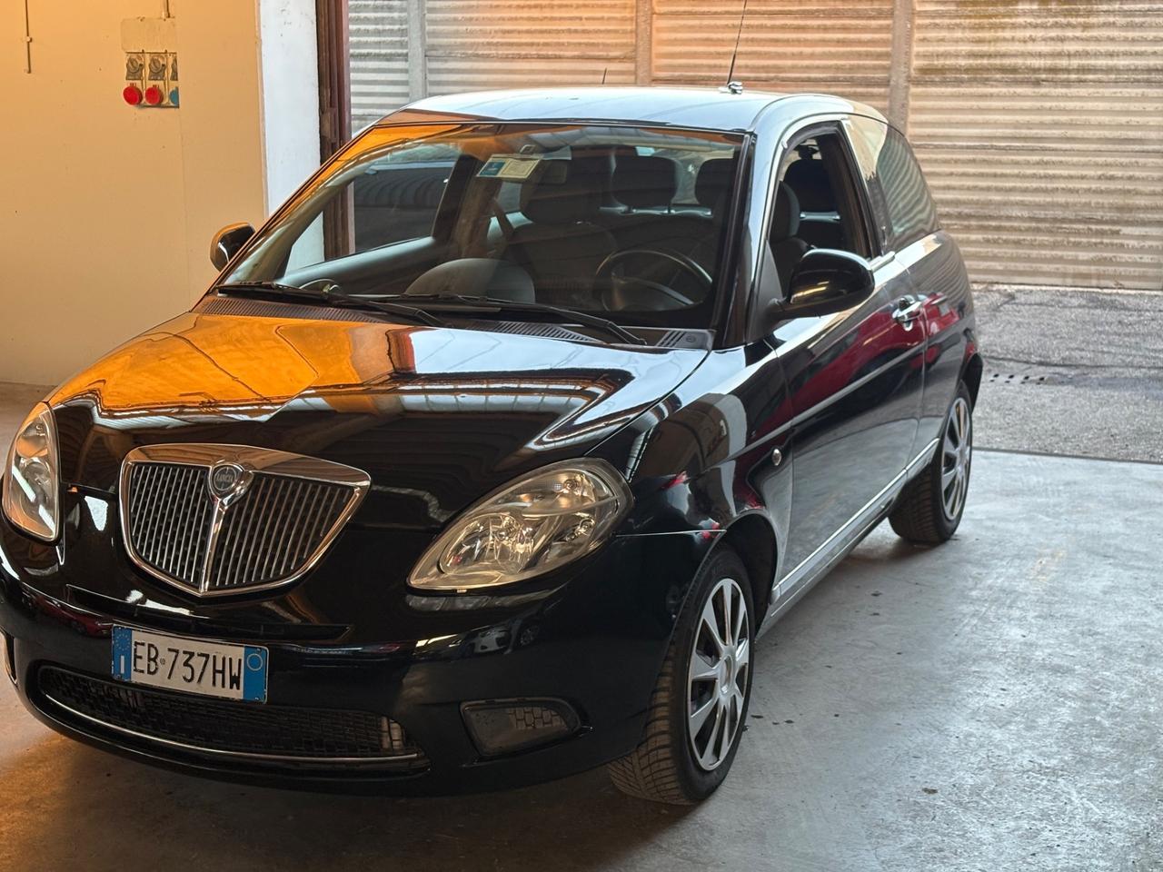 Lancia Ypsilon 1.2 69 CV Elle