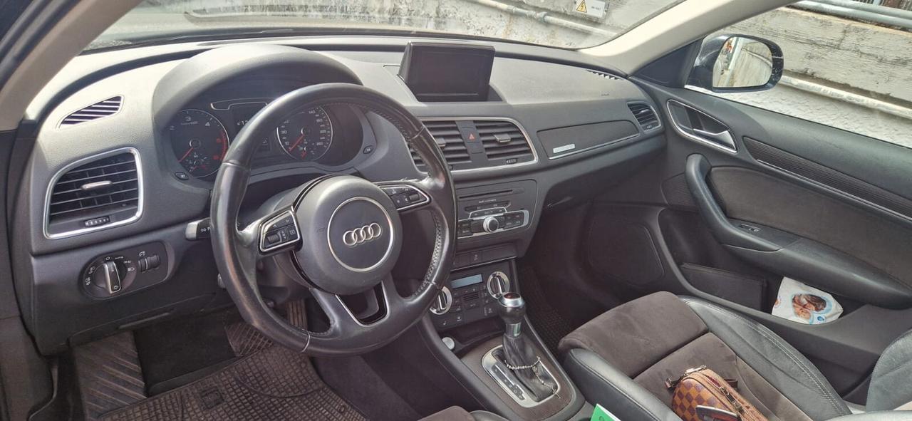 Audi Q3 2.0 TDI quattro S tronic Advanced Plus