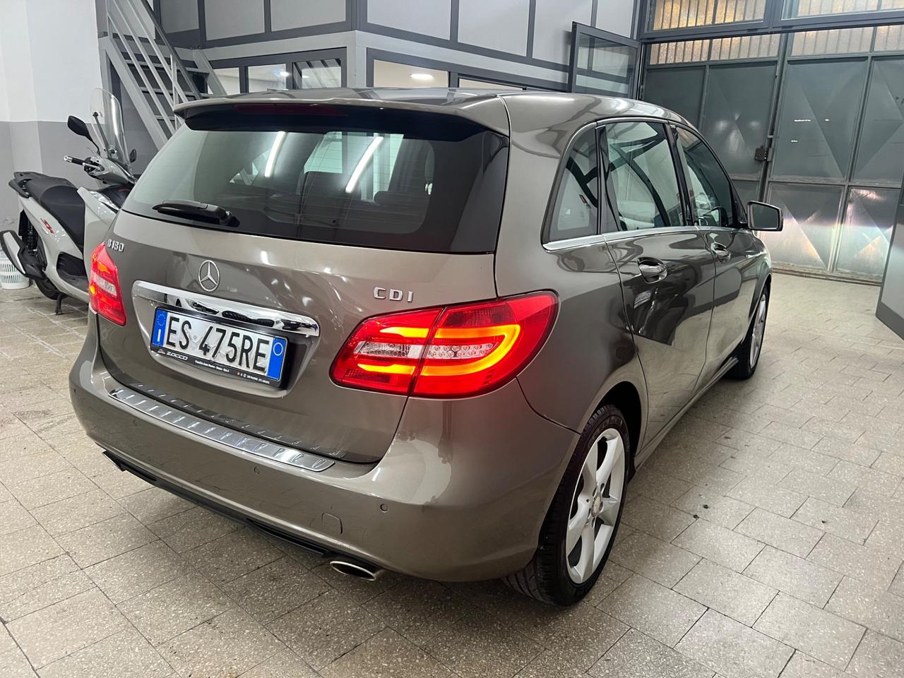 Mercedes-benz B 180 B 180 CDI Automatic Premium