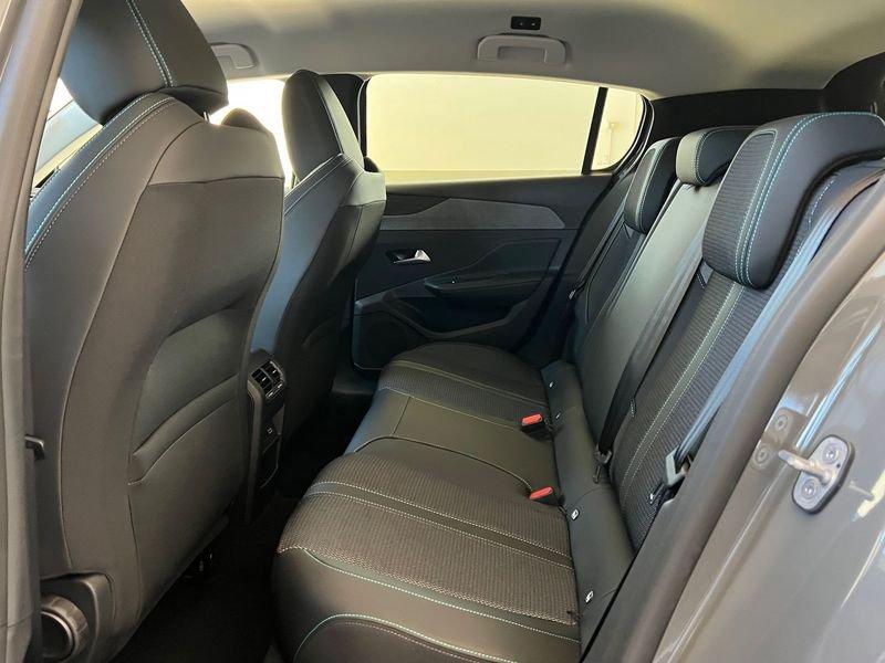 Peugeot 308 308 BlueHDi 130 S&S EAT8 Allure