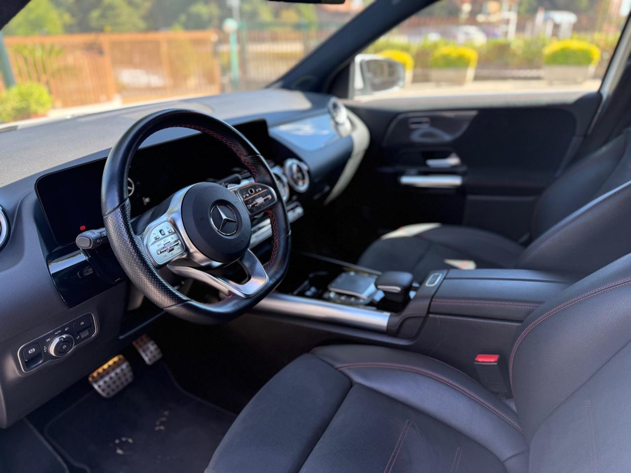 Mercedes-benz GLA 200 Automatic Premium