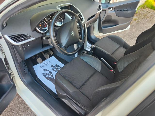PEUGEOT 207 1,4 BENZ./G.P.L. 5 Porte ( OK NEOPATENTATI )