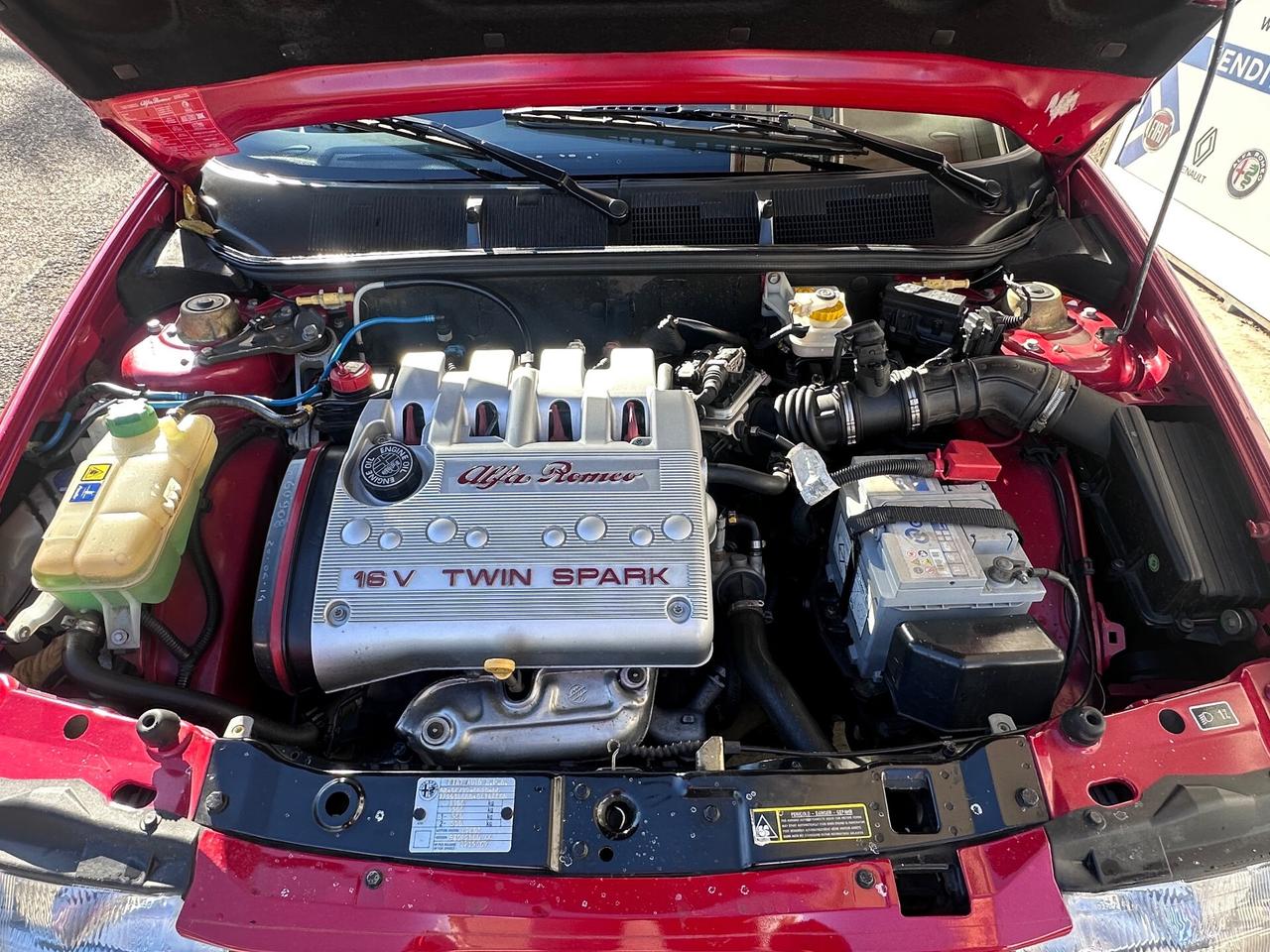 Alfa Romeo 145 1.6i 16V Twin Spark cat L