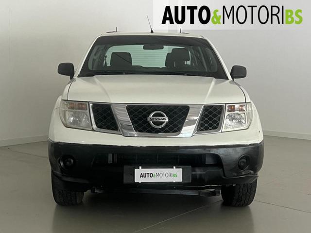 NISSAN Navara 2.5 dCi 4 porte Double Cab XE