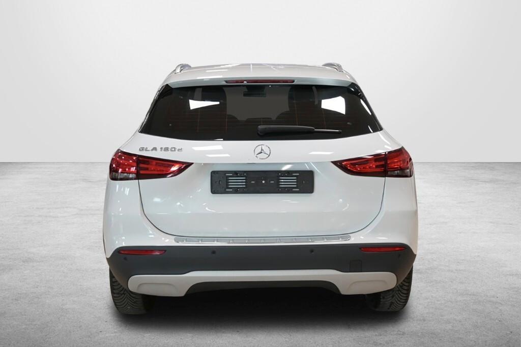 MERCEDES-BENZ GLA 180D 115CV AUTOMATIC BUSINESS SOLUTION ( NAVI PREMIUM - CRUISE - PARK ASSIST - TELECAMERA POST. )