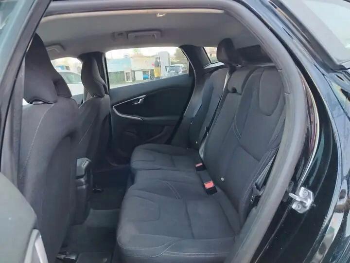 Volvo V40 D2 Business