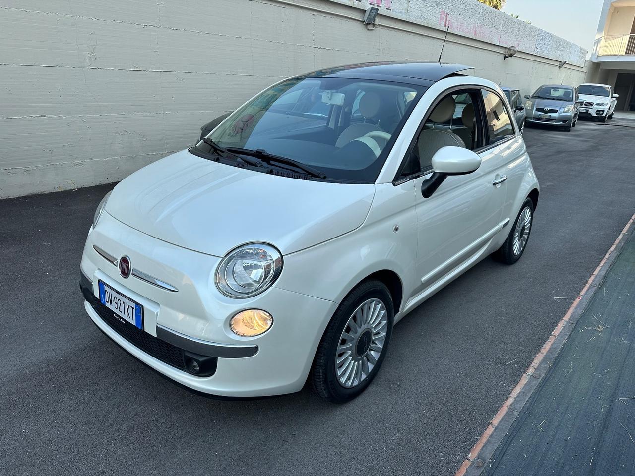 Fiat 500 1.2benz. “TETTO APRIBILE” Km80.000- 2009