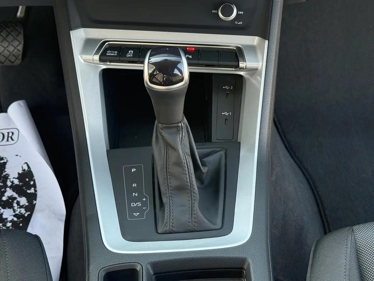 Audi Q3 SPB 35 TDI S tronic Business Plus
