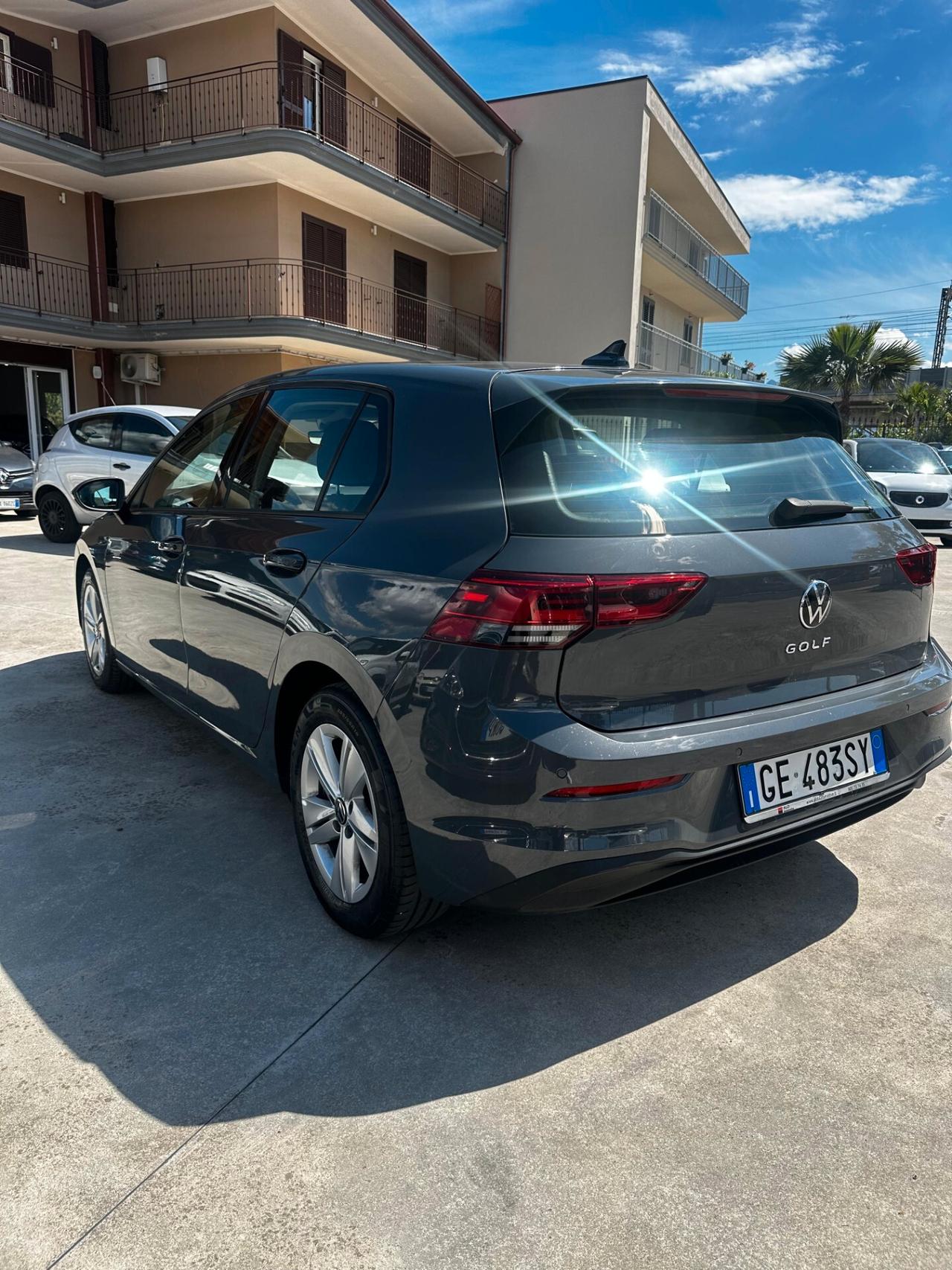 Volkswagen Golf 1.5 tgi dsg style 96kw