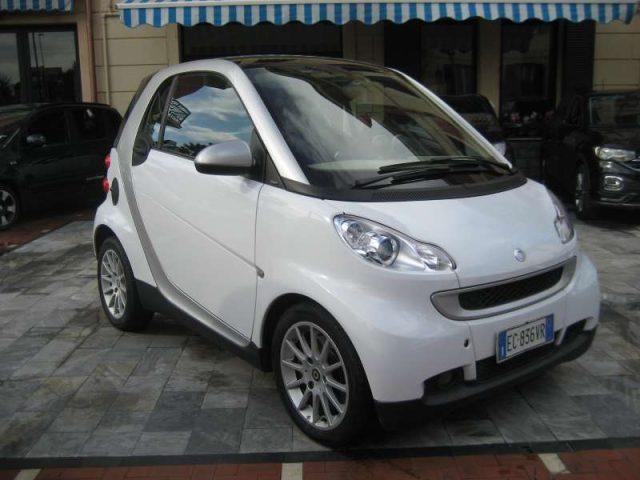 SMART ForTwo 1000 52 KW MHD COUPE' PASSION