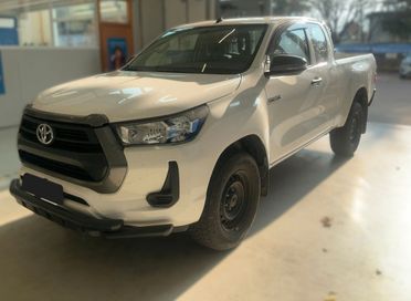 Toyota Hilux 2.4 D-4D Extra Cab Comfort 4x4 — 150 CV | 07/2021 | 28.100 km