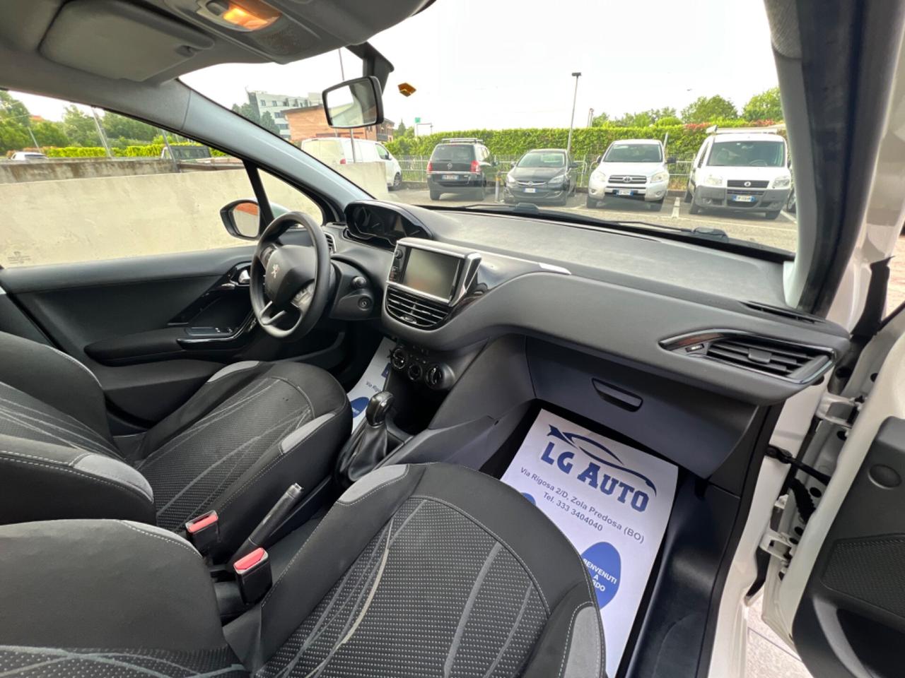 Peugeot 208 1.4 HDi 68 CV 5 porte Active