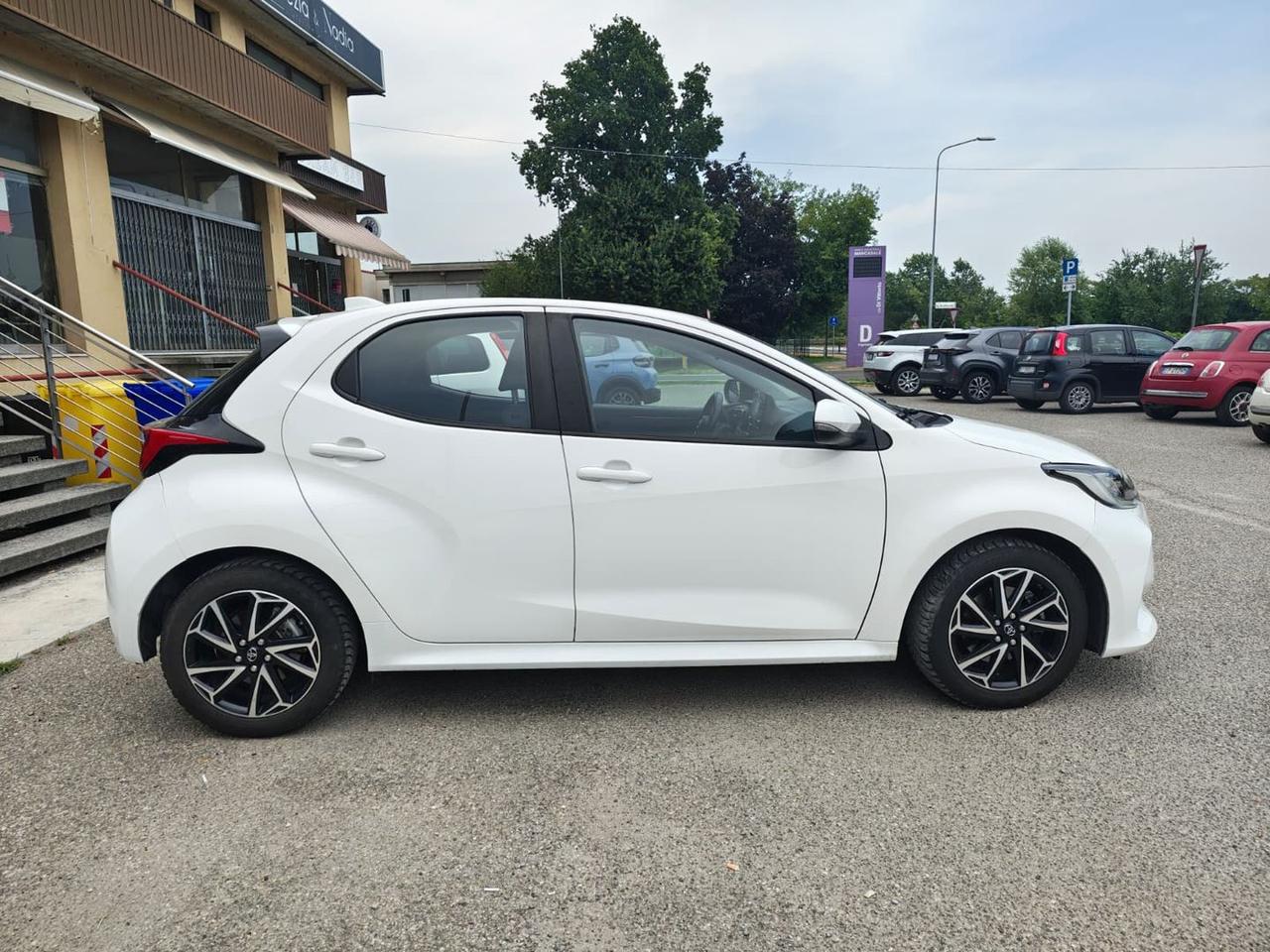 Toyota Yaris Trend 1.5 HEV #11755