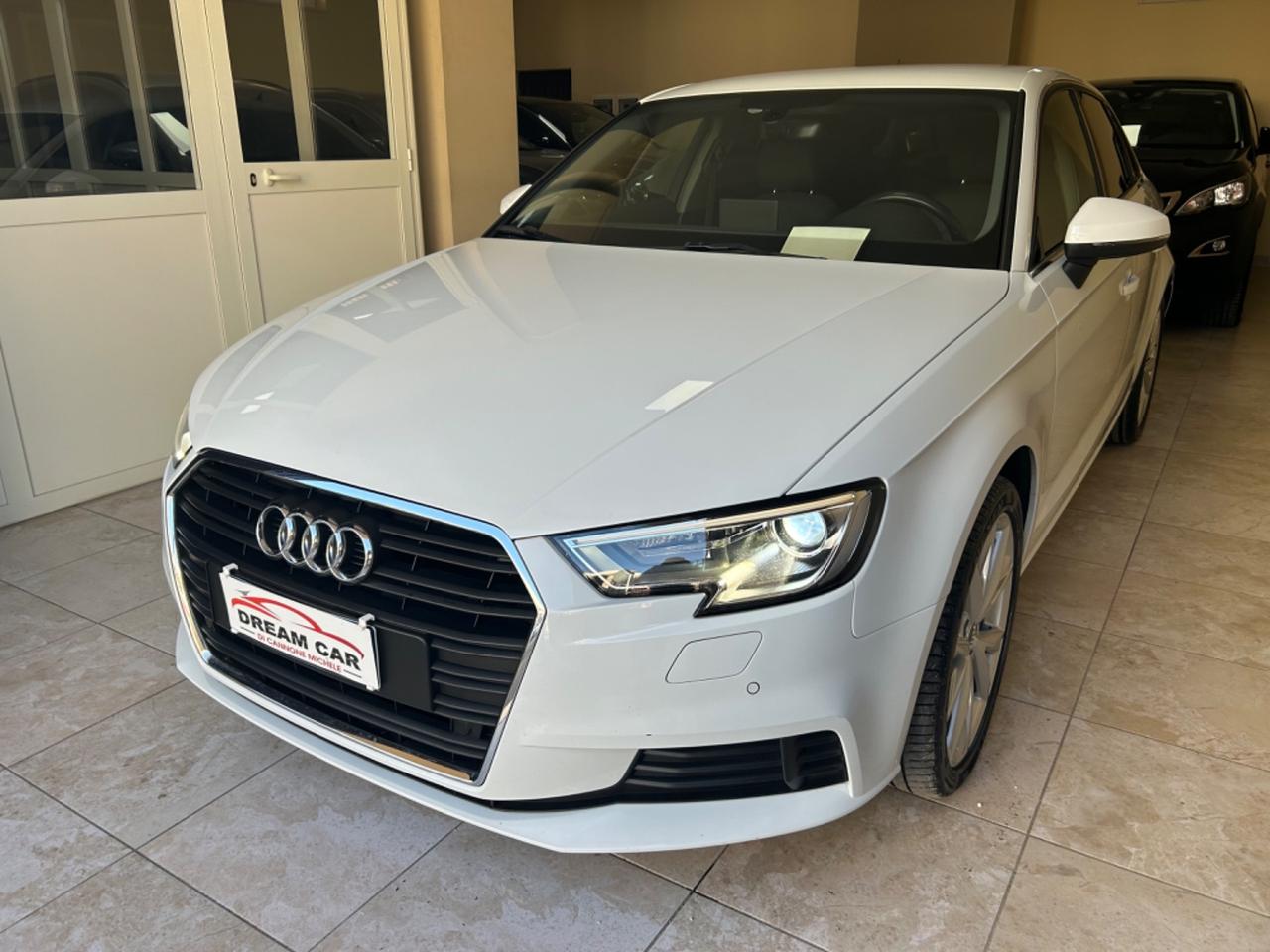 Audi A3 SPB 30 TDI S tronic Sport BIXENO NAVI LED