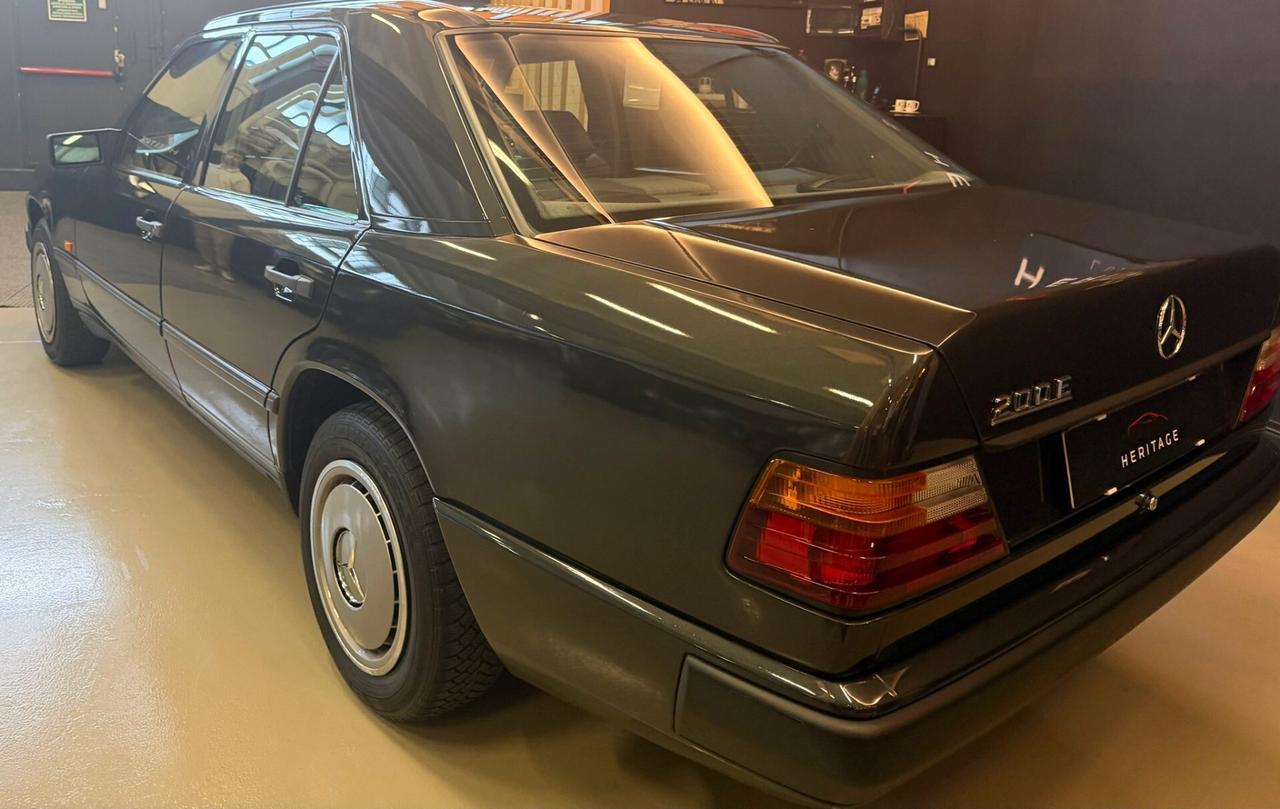 Mercedes-benz E 200 (124) Manuale / ASI Tetto Apribile