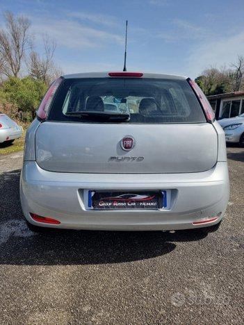 Fiat punto Evo 1.4 benzina gas