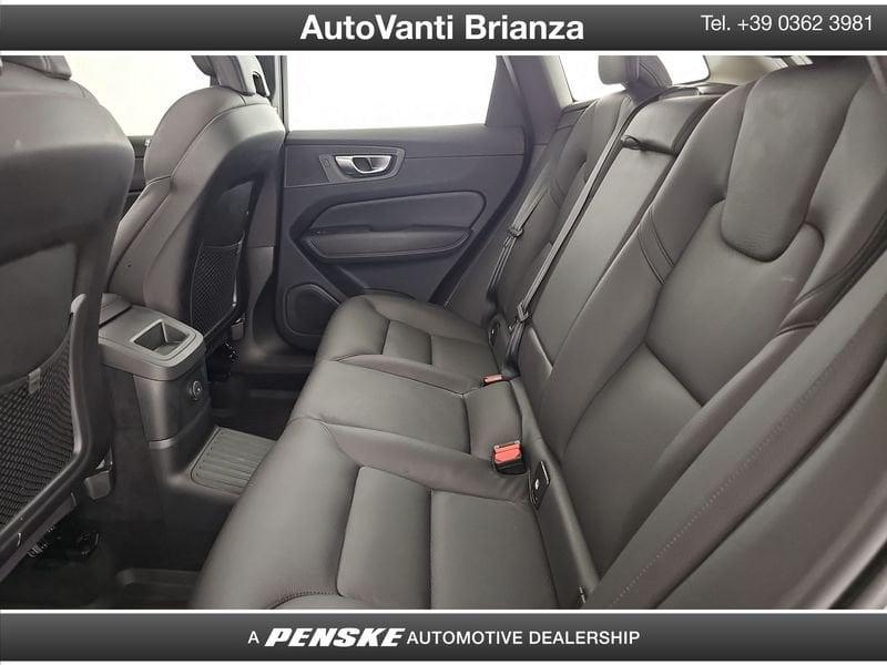 Volvo XC60 XC60 2.0 Plug-in Hybrid AWD automatico Inscription