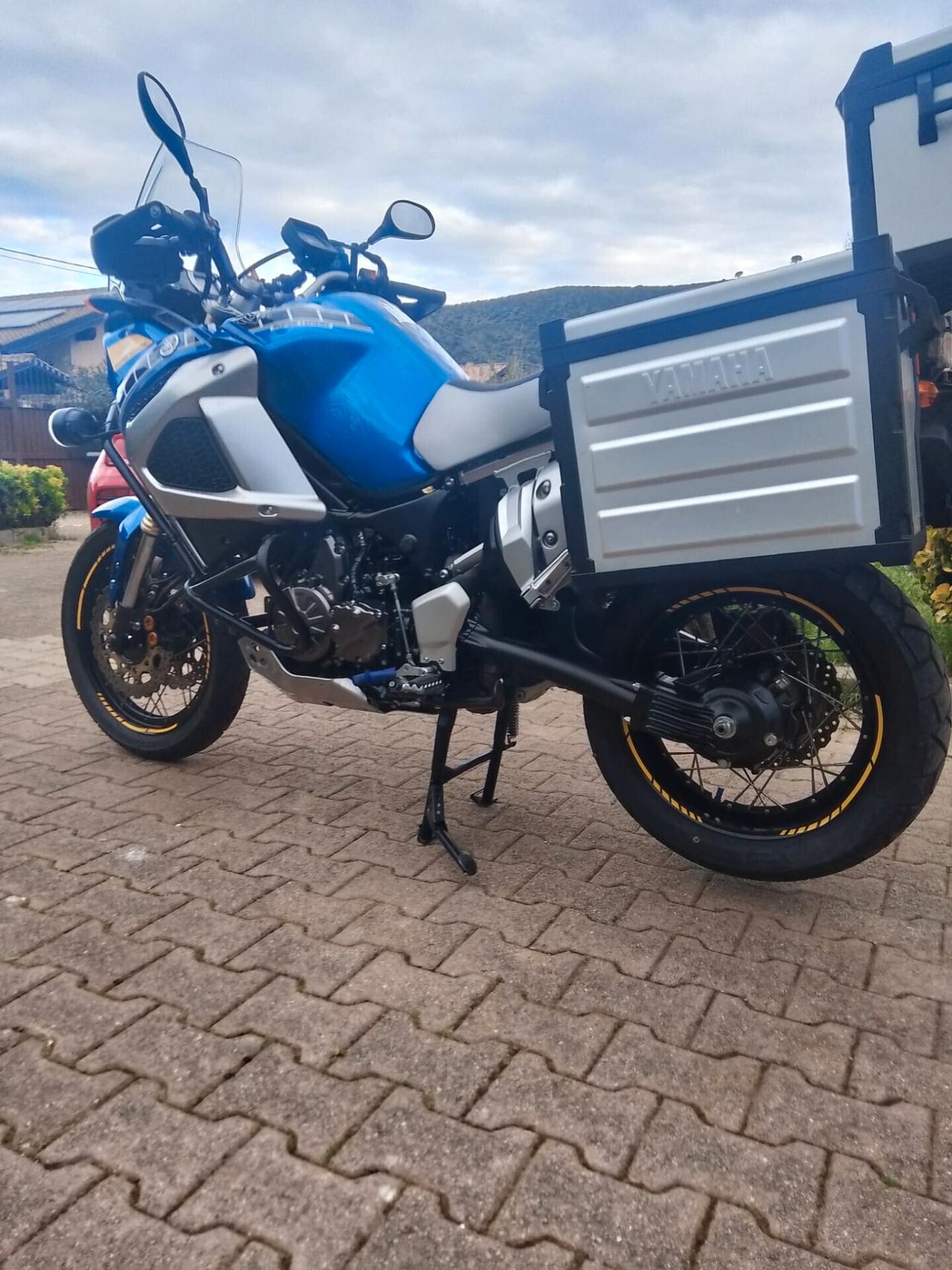 Yamaha XT 1200 Z Super Ténéré ABS TCS- 2011