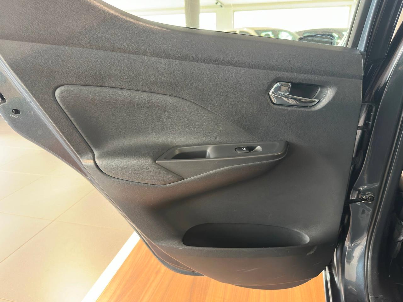 Nissan Micra IG-T 92 5 porte Kiiro