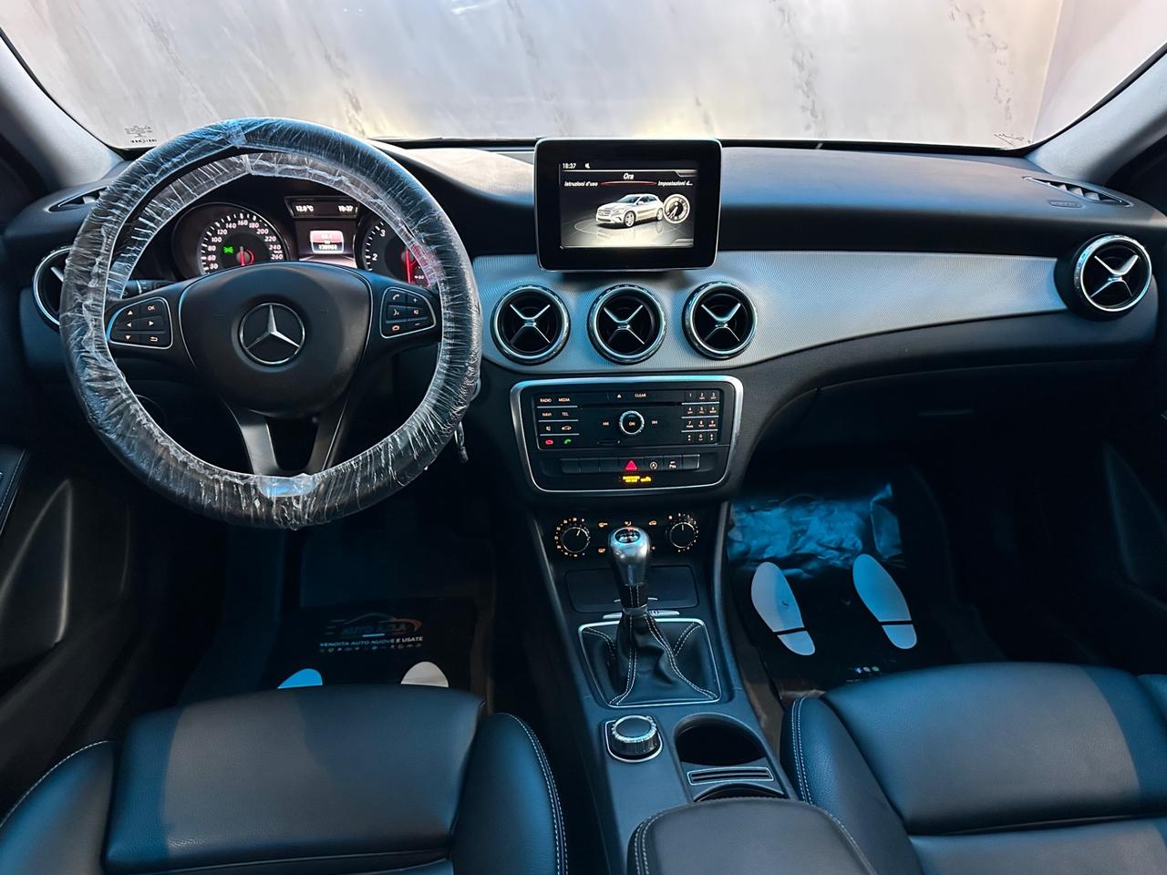 Mercedes-benz GLA 200 d Premium