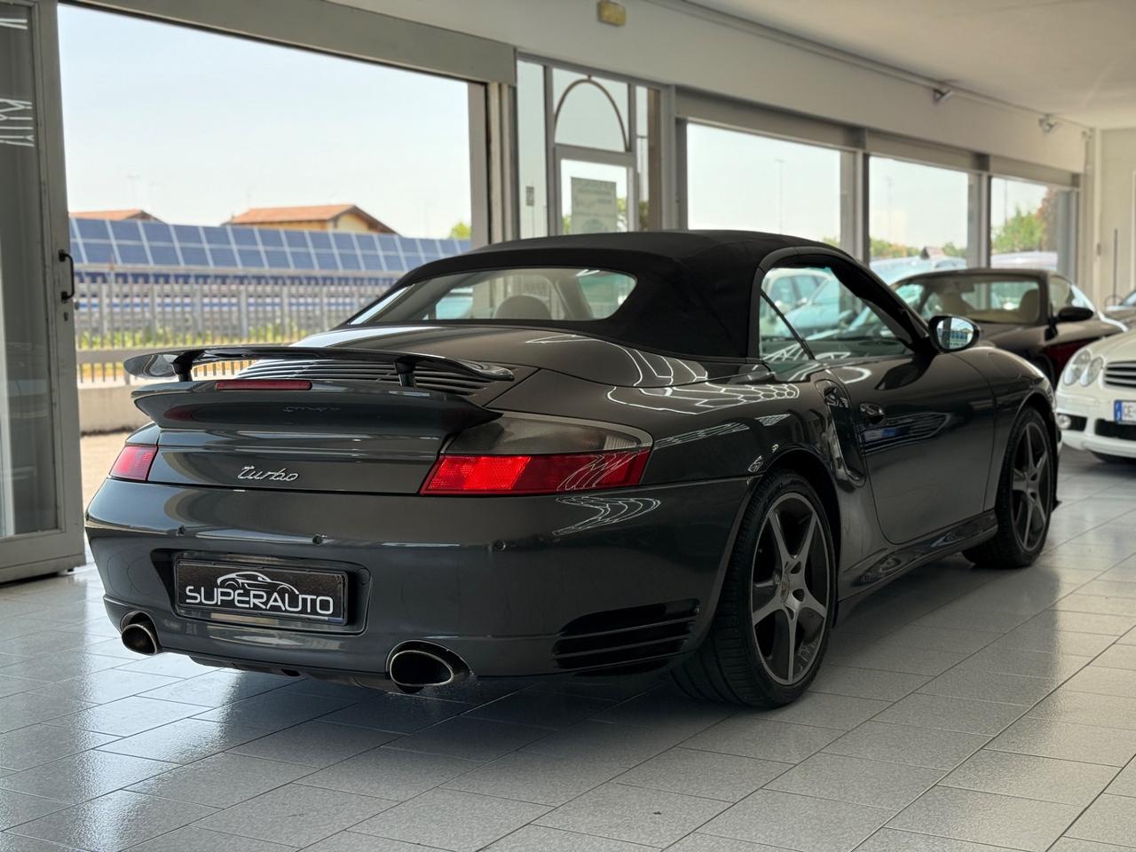 Porsche 911 Turbo cat Cabriolet