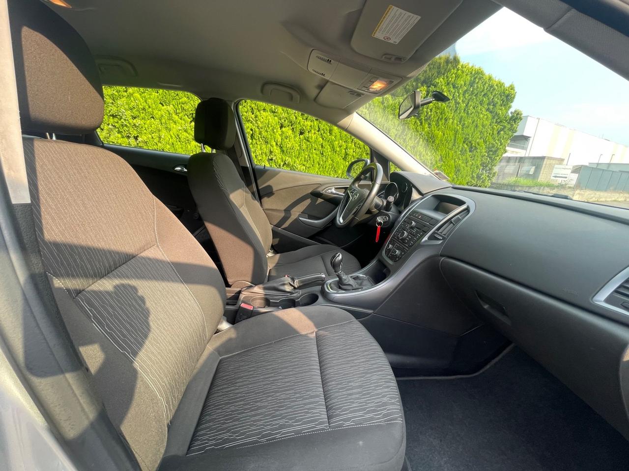 Opel Astra Opel astra euro 5, anno 2013 1.4 benzina Gpl