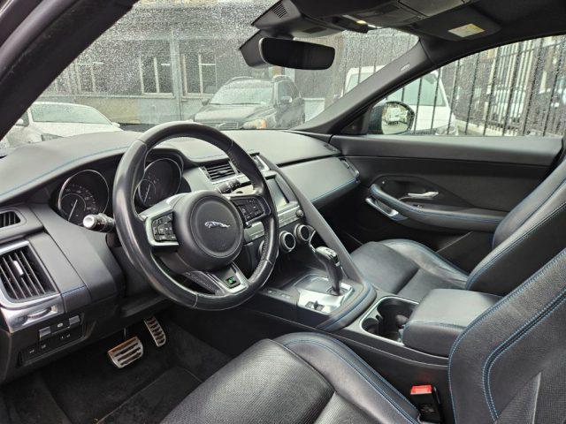JAGUAR E-Pace 2.0 AWD aut. R-Dynamic