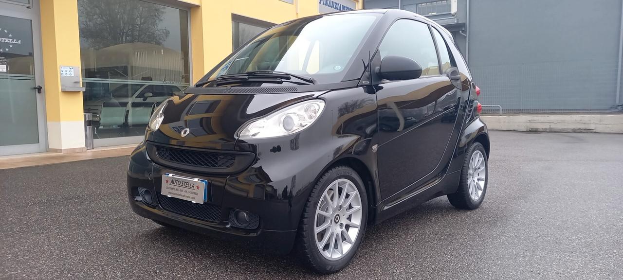 Smart ForTwo CC. 800 CV. 55 CDI Turbodiesel Euro 5 Utilizzabile anche per i Neopatentati.