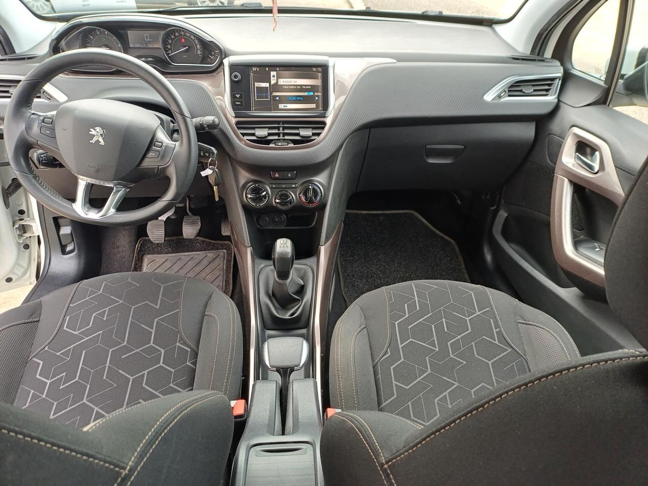 Peugeot 2008 1.2 VTi 82CV Access
