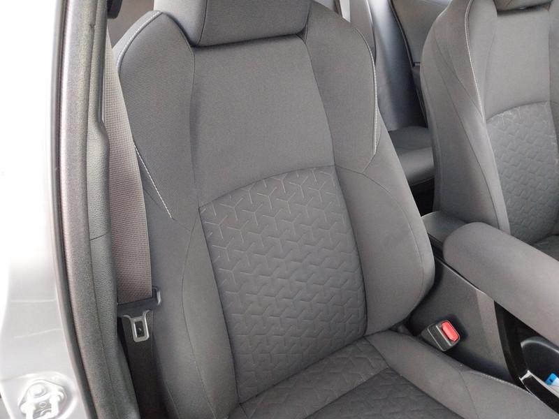 TOYOTA COROLLA TS 1.8 HYBRID BUSINESS AUTO STATION WAGON