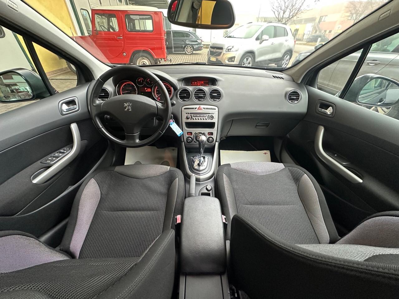 Peugeot 308 1.6 VTi 120CV 5p. Premium
