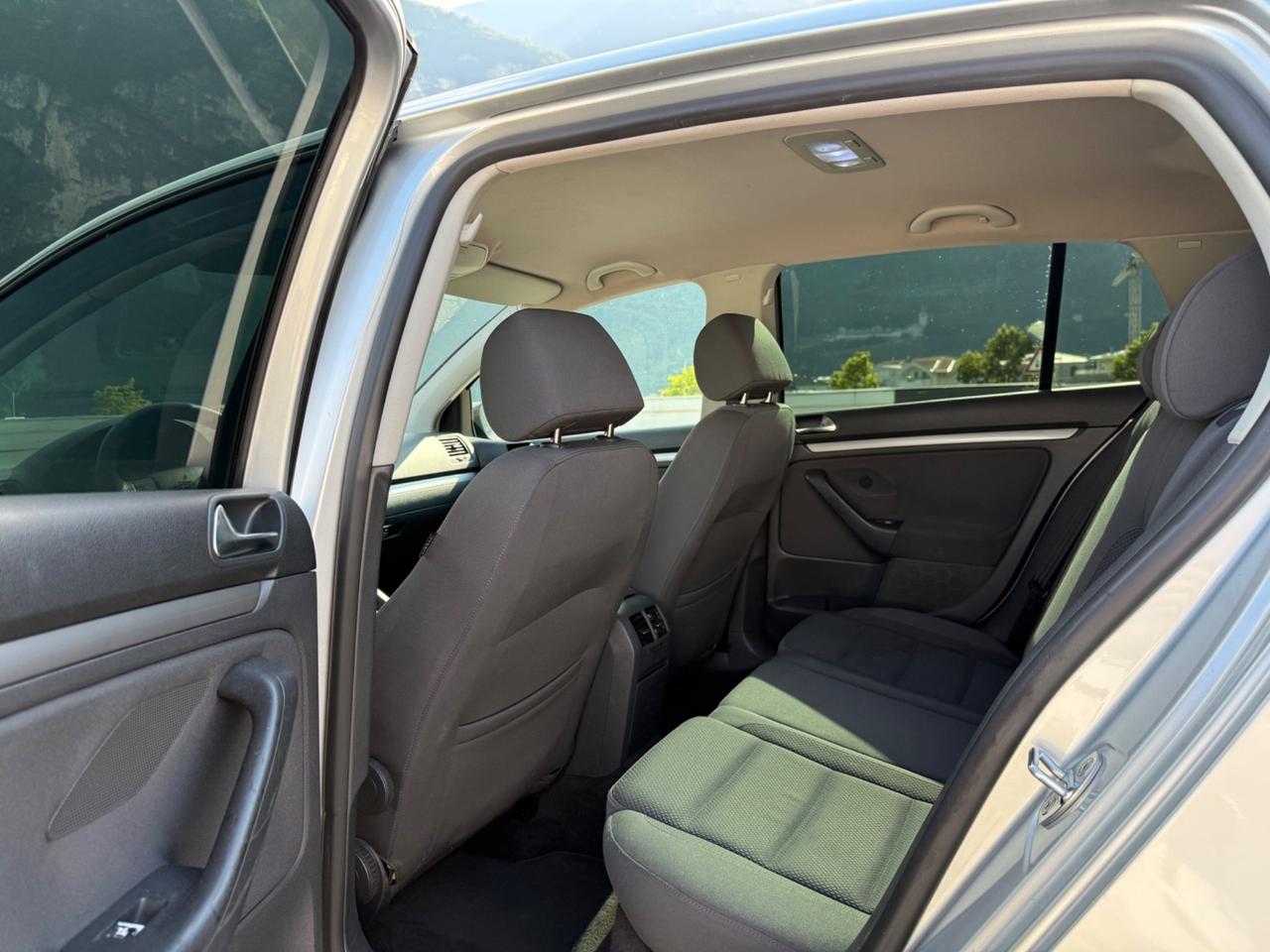 Volkswagen Golf 5 2.0 Benzina 150cv AUTOMATICA