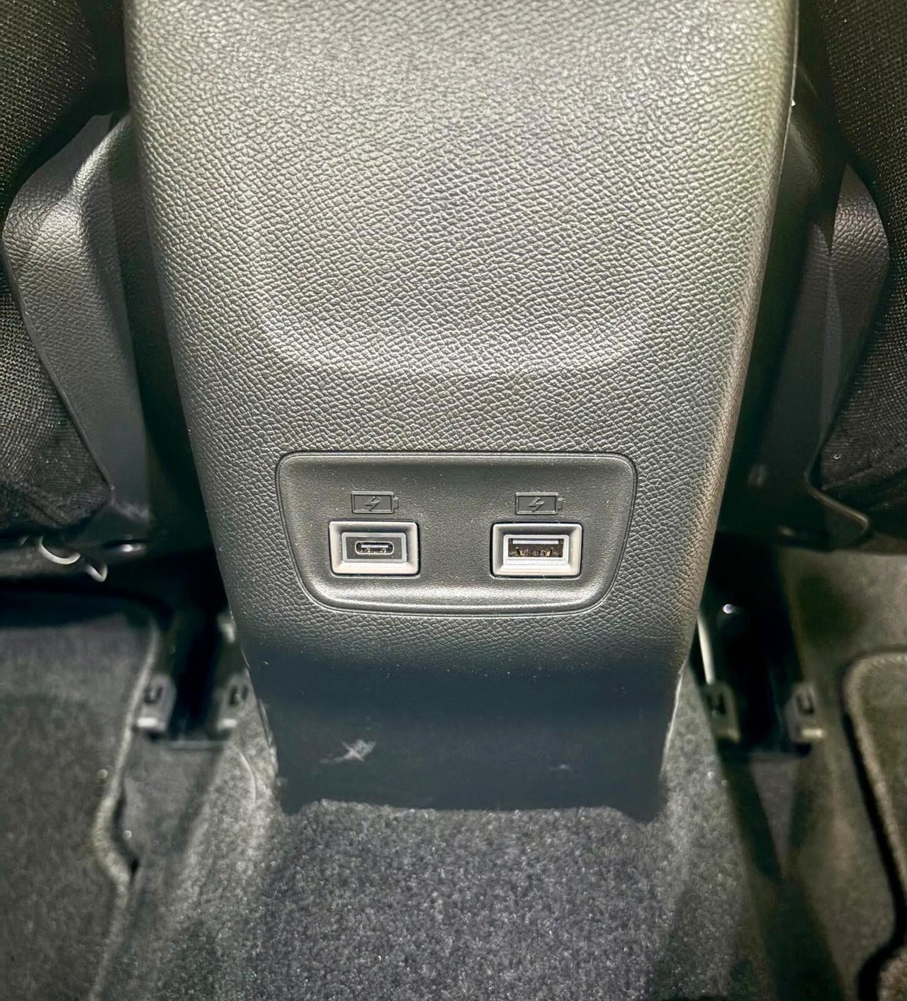 Peugeot 2008 PureTech 100 S&S Allure