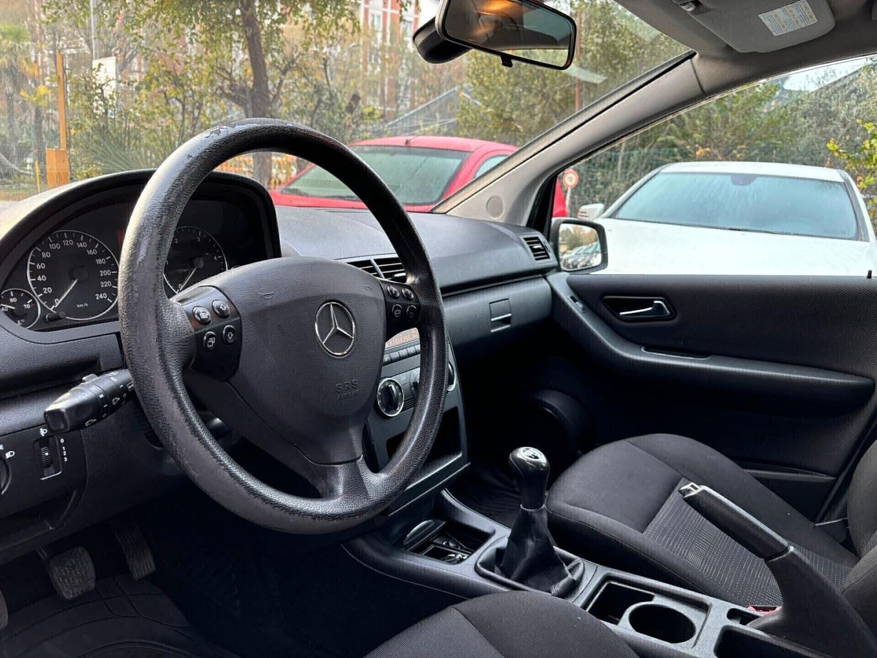 Mercedes-benz A 180 CDI ok Neopatentai