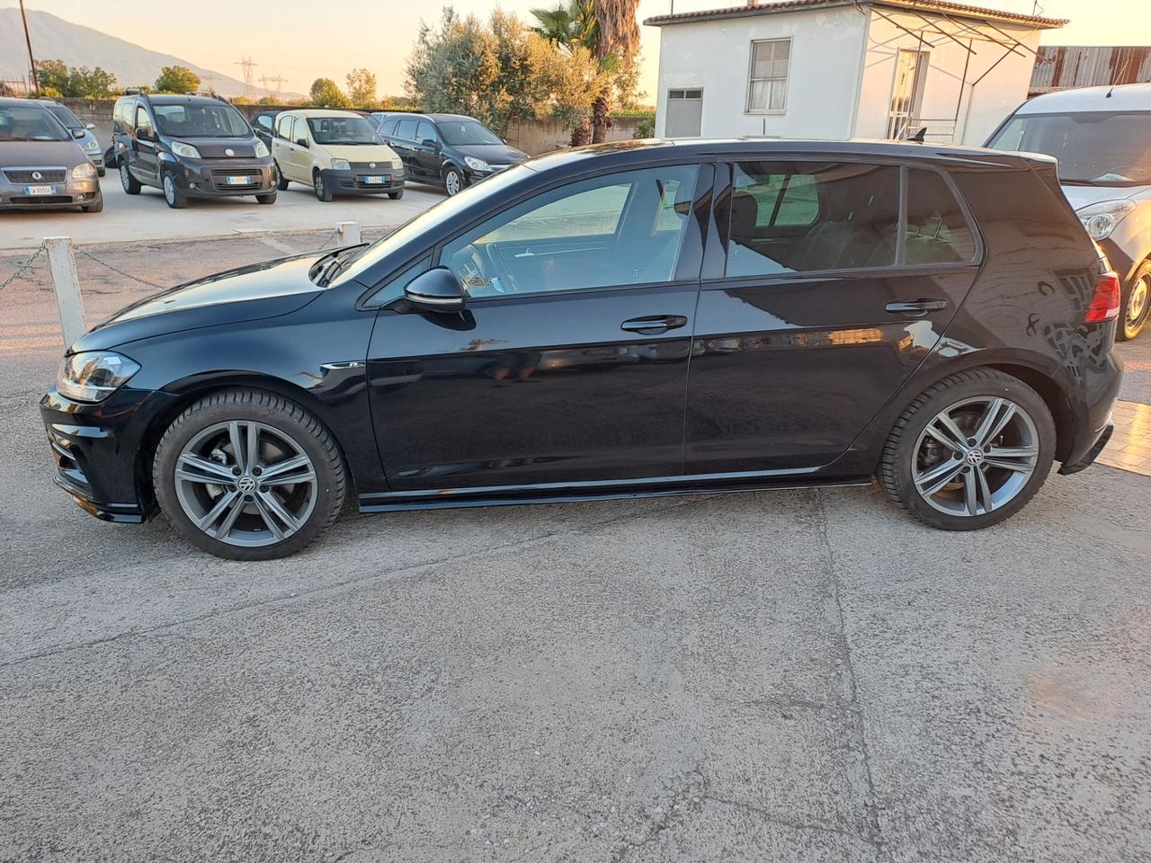 Volkswagen Golf 7.5 2.0 TDI R LINE 150 CV 2020 29MILA KM