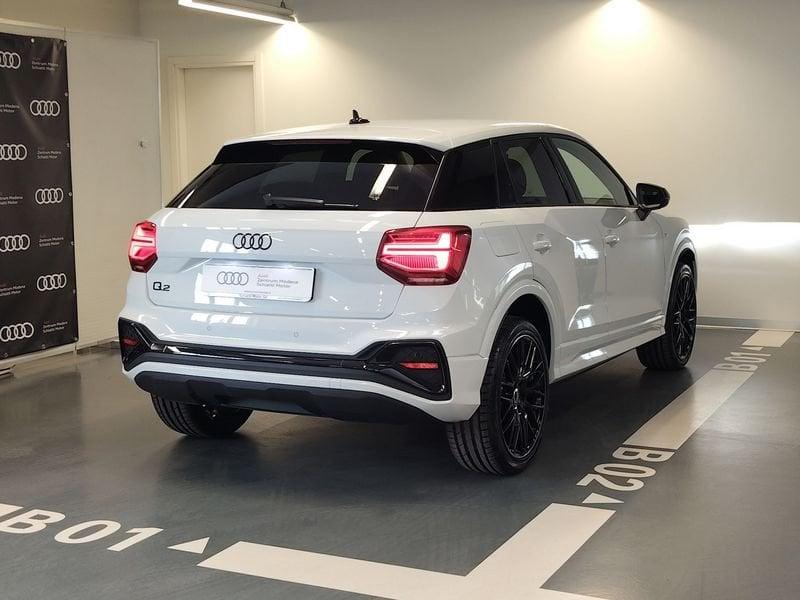 Audi Q2 Q2 35 2.0 tdi Identity Black s-tronic