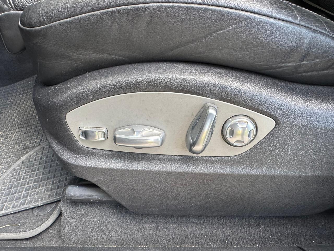 Porsche Macan 2.0 - Full OPT - Service Porsche