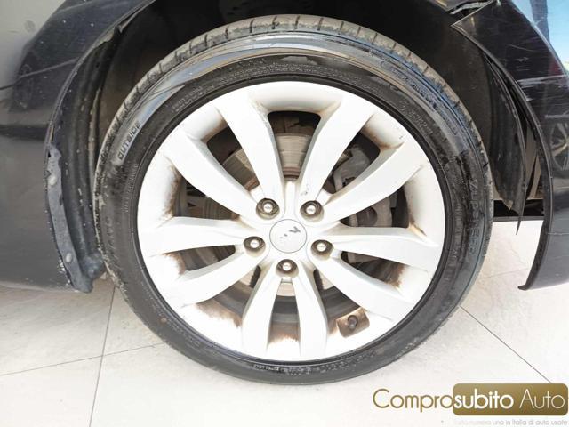 KIA Carens 1.7 CRDi 115 CV Class