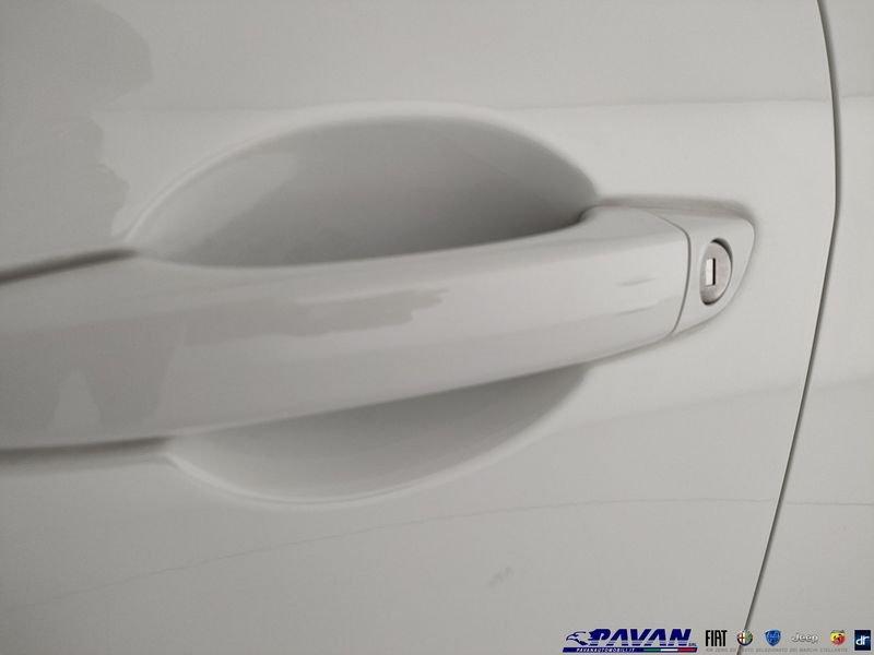 FIAT 600 1.2 Hybrid 110cv La Prima