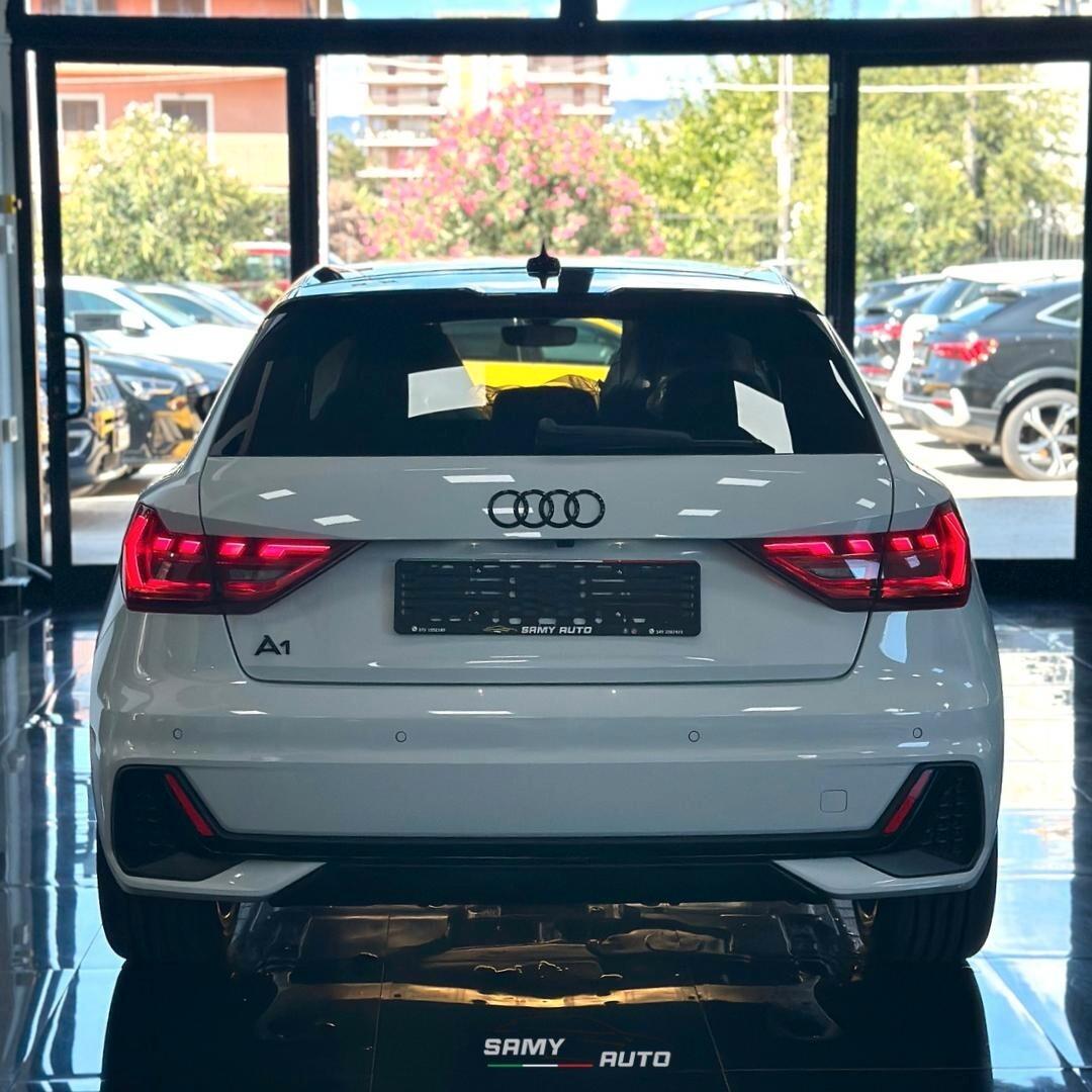 Audi A1 SPB 30 TFSI S tronic Identity Black