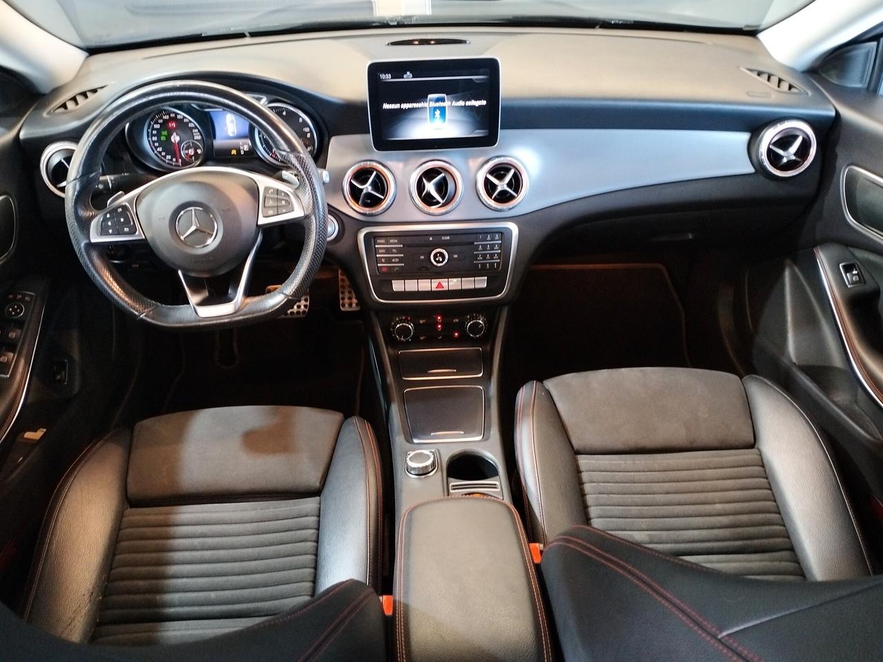 Mercedes-Benz CLA 200 d Premium auto FL