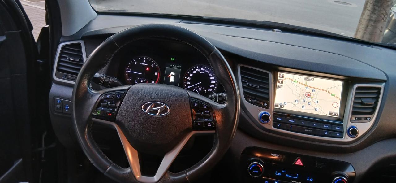 Hyundai Tucson 1.7 CRDi 115 CV. Sound Edition NAVI+CAMERA