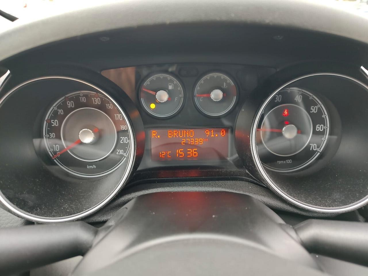 Fiat Punto Evo - EVO, 1.4 M. AIR 16V, 5 PORTE S&S EMOTION, GANCIO TRAINO, CON SOLO 27.000KM, OK NEOPATENTATI, GARANZIA L.12 MESI