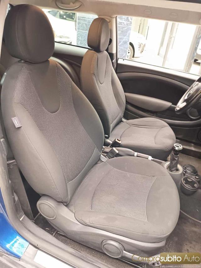 MINI Cooper D 1.6 16V Cooper D