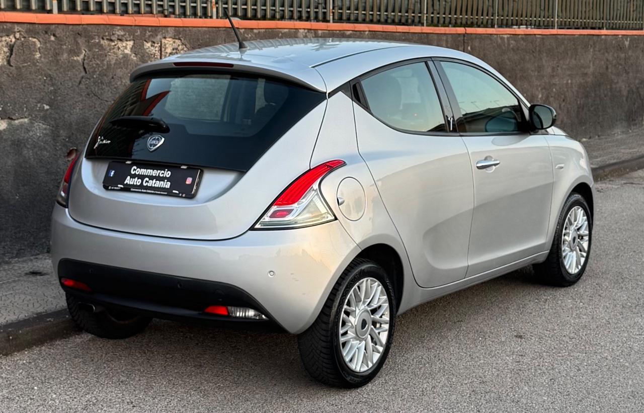 Lancia Ypsilon 1.2 FIRE BLOCK SISTEM